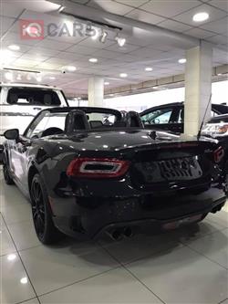 Fiat 124 Spider